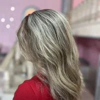 خدمات رنگ مو به صورت حرفه ای|خدمات آرایشگری و زیبایی|ورامین, ورامین|دیوار