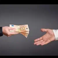 نیازمند ضامن آ یا بی