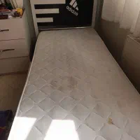 تخت یکنفره باتشک