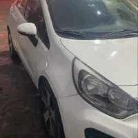 کیا ریو هاچ بک