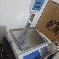 ترازو و کارتخوان