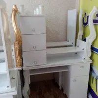 میز کاشت ناخن