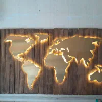 نقشه جهان استیل طلایی مات