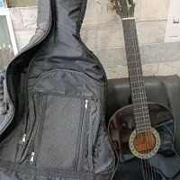 گیتار zinnاصلی|گیتار، بیس، امپلیفایر|گرگان, |دیوار