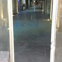 اجاره مغازه ۸ متری در بازار فرش فروشها|اجارهٔ مغازه و غرفه|اصفهان, نقش جهان|دیوار