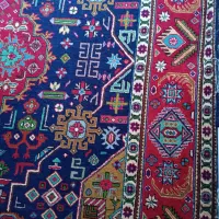 فرش دستبافت قدیمی|فرش|صائین قلعه, |دیوار