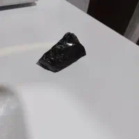 شهاب سنگ|کلکسیون اشیاء عتیقه|تهران, فلسطین (میدان انقلاب)|دیوار