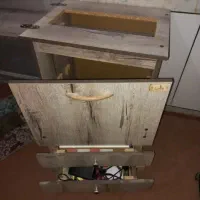 میز چرخ خیاطی|چرخ خیاطی و ریسندگی|فرخشهر, |دیوار