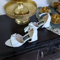 کیف و کفش ها نو مغازه همش پانصد