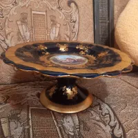 شیرینی خوری سرمه ای