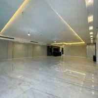 اپارتمان 3خواب 200متری سالن بزرگ صدرا