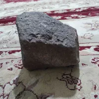 شهاب سنگ اسرار امیز قمری درمشهد|کلکسیون اشیاء عتیقه|ملک‌آباد, |دیوار