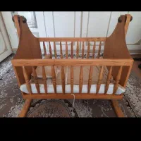 گهواره تمام چوب