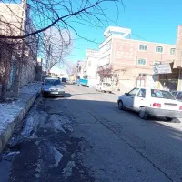 ۴۰متر زمین مغازه ششدانگ باانشعابات در خیابان آزادی