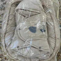 جاخواب و بالشت