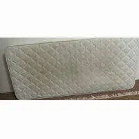 میزکامپیوتر..تخت یک نفره.سالم.باتشک ا