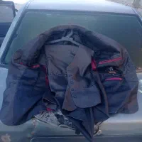 کت و شلوار دو سه بار بیشتر نپوشیدم در حد نو