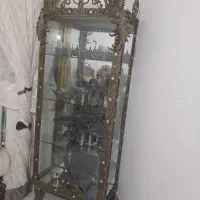بوفه وساعت