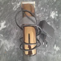 یک عددماشین ریش تراش