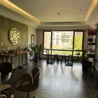 ۱۰۷ متر/سالن پرده خور/تراس قابل چیدمان