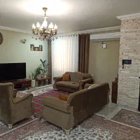 مبل تمیز در حد نو