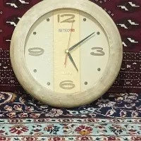 ساعت دیواری سیکو سالم