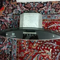 هود شیشه ای تمیز