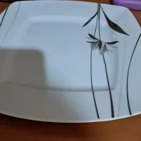 بشقاب غذاخوری