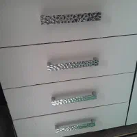 درب کابینت دست دو و یراق الات و دو عدد ویترین