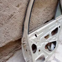 درب عقب پژو 504رنگ بژ فابریک سمت شاگرد|قطعات یدکی و لوازم جانبی|تهران, دولتخواه جنوبی|دیوار