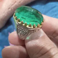 انگشتر زمرد