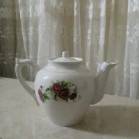 قوری بزرگ گل سرخی شیک