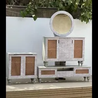 شیشه گرد اینه کنسول .  کنسول|بوفه، ویترین، کنسول|خرم‌آباد, |دیوار