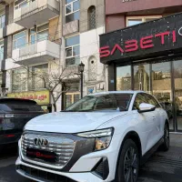 آئودی Q5 تیپ 1 / 2024