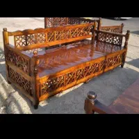 تولیدی تخت سنتی همراه با شاه نشین|مبلمان خانگی و میز عسلی|قم, شهرک فاطمیه|دیوار