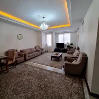 آپارتمان اجاره ای ۹۵ متری خیام شرقی|اجارهٔ آپارتمان|کرج, مهرویلا شمالی|دیوار