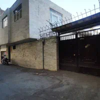ملک بر خیابان فلاورجان جعفرآباد
