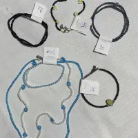 دستبند و گردنبند دستساز