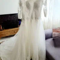 فروش لباس عروس دنباله دار مناسب سایز ۴۶تا ۵۴|لباس|اصفهان, کوی شهید کشوری|دیوار