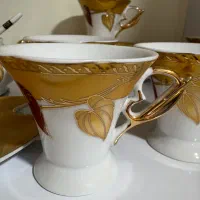 قهوه خوری و ظرف شکر