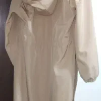 بارانی درحدنو، به سایز ۴۸، ۵۰ میخوره