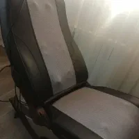 صندلی ماساژور سالم و تمیز
