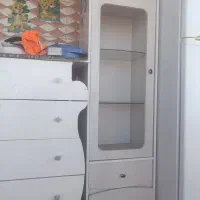 کمد ایستاده وسایل بچه