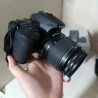 دوربین کنون 250d سالم‌همراه با تجهیزات|دوربین عکاسی و فیلم‌برداری|مشهد, نوید|دیوار