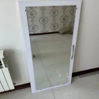 درب کمد با آیینه