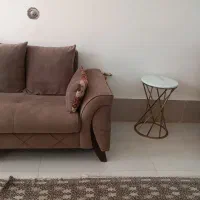 مبل۷نفره کاملا سالم|مبلمان خانگی و میز عسلی|شیراز, کوشک میدان|دیوار