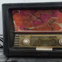 رادیو قدیمی