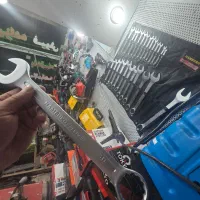 شارژر و باتری ۱۲ ولت دریل شارژی|ابزارآلات|پارسآباد, |دیوار