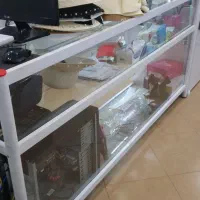 میز ویترین شیشه وفلزو استند جوراب