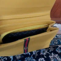 کیف|کیف، کفش، کمربند|مسجد سلیمان, |دیوار